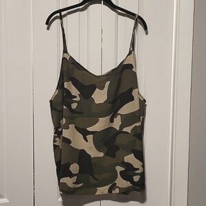 Hayden Los Angeles Camo Tank Top 3x NWT